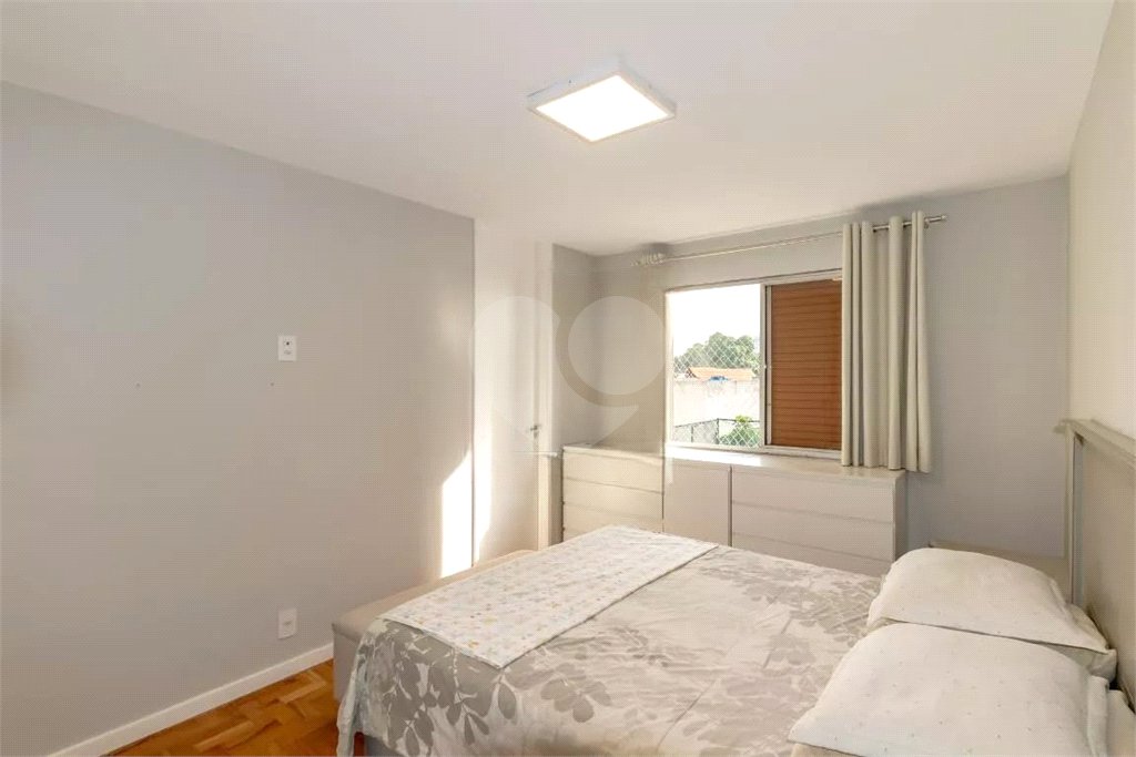 Apartamento à venda com 3 quartos, sendo 1 suíte,  em Moema, São Paulo, SP