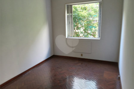 Apartamento à venda com 3 quartos, sendo 1 suíte,  em Tijuca, Rio de Janeiro, RJ