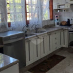 Casa à venda com 4 quartos, sendo 2 suítes, no condomínio Vivendas do Lago, Sorocaba - SP