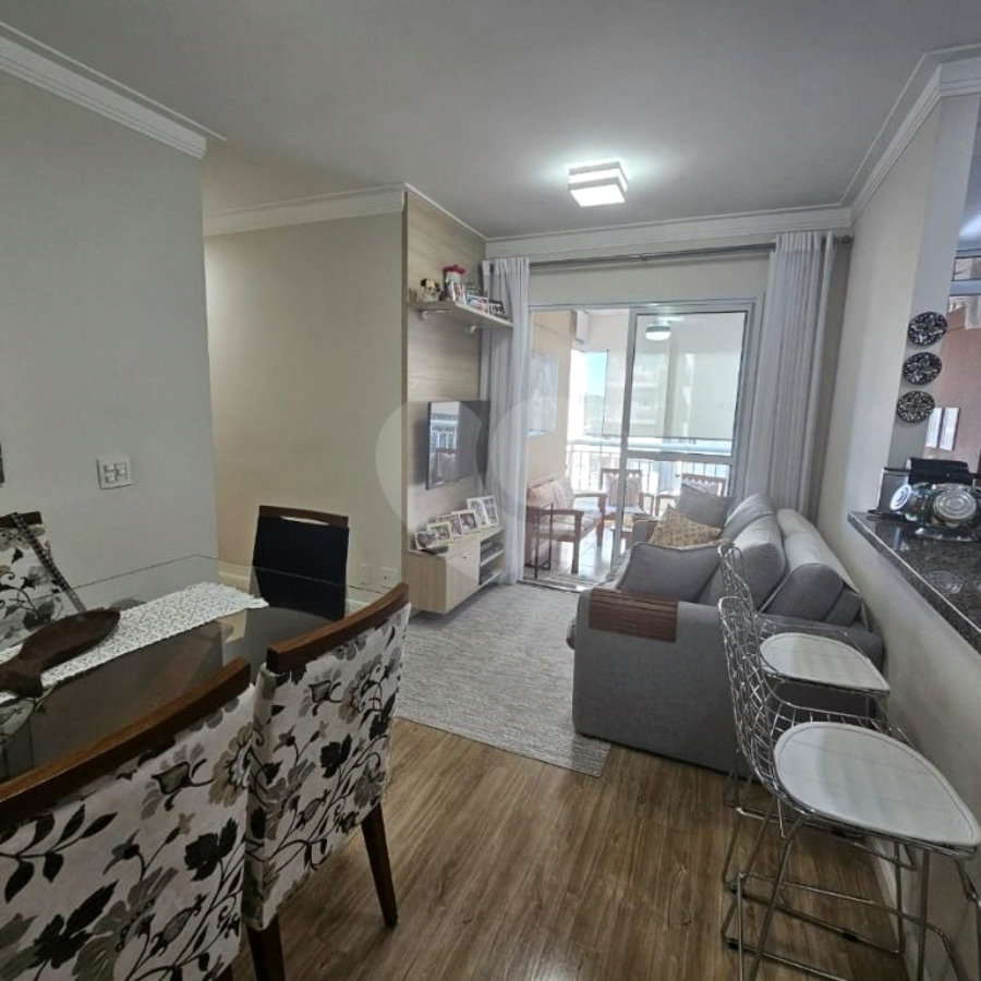 Apartamento à venda com 2 quartos em Jardim Esmeralda, São Paulo, SP