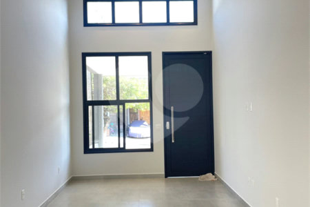 Casa à venda com 3 quartos, sendo 1 suíte, no condomínio Horto Florestal Iii, Sorocaba - SP