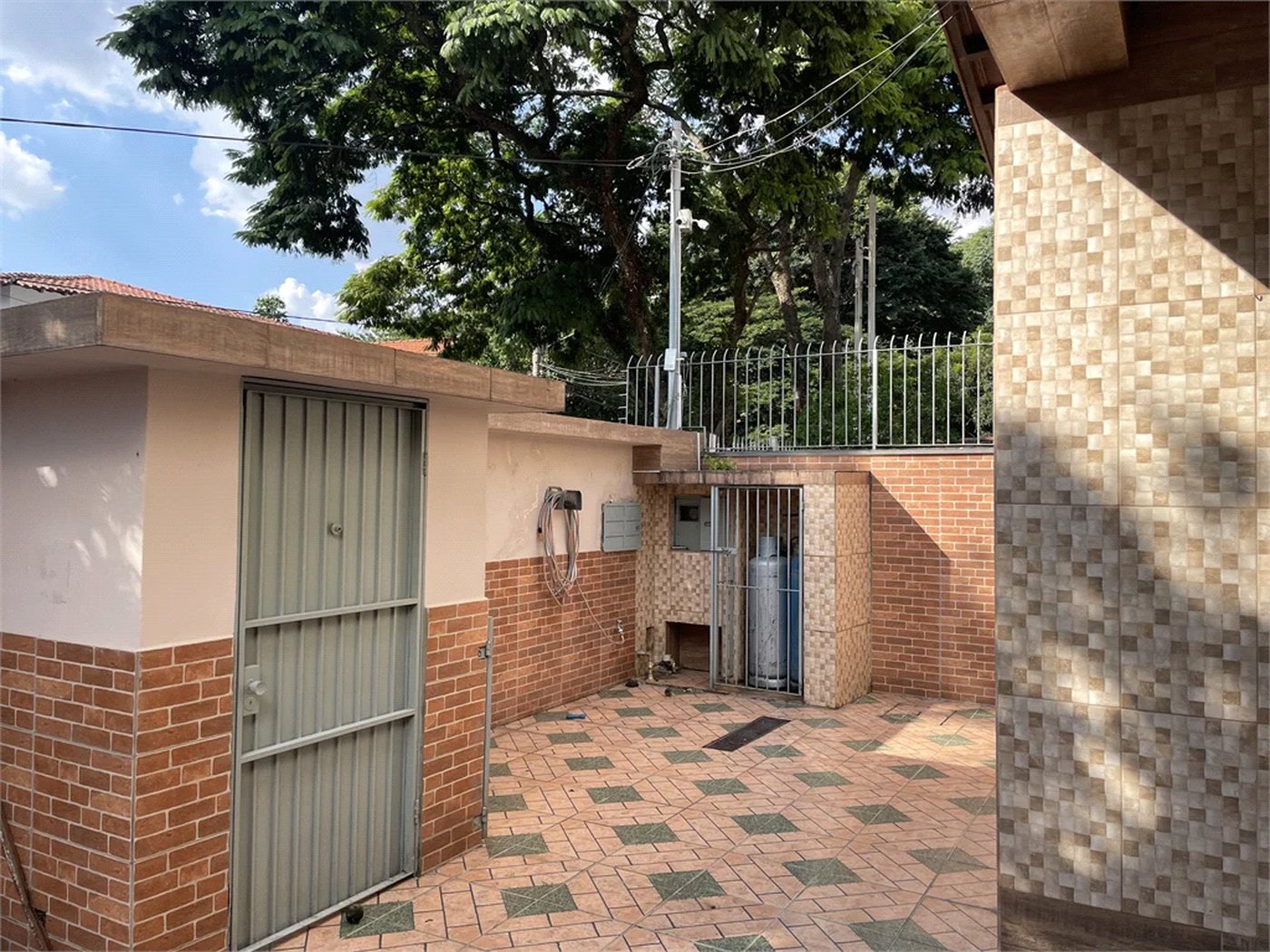 Casa Térrea à venda com 5 quartos, sendo 3 suítes, em Instituto de Previdência, São Paulo, SP