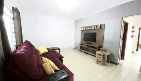 Casa à venda com 3 quartos, sendo 1 suíte,  no Centro, Vinhedo, SP