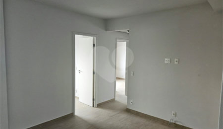 Apartamento para alugar com 2 quartos, sendo 1 suíte,  em Chácara Santo Antônio, São Paulo, SP