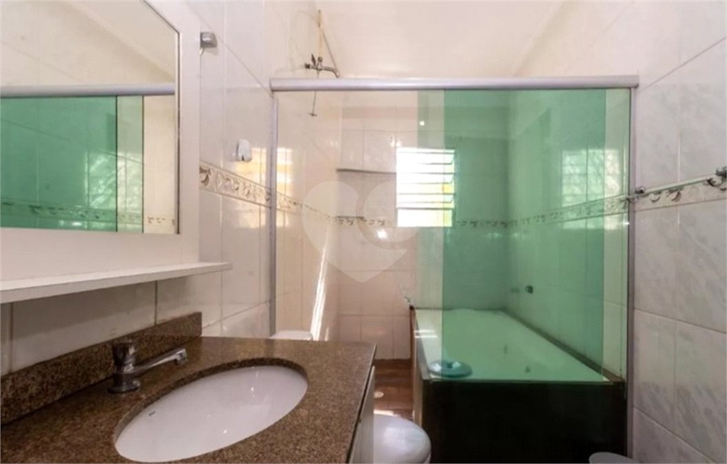 Casa à venda com 5 quartos, sendo 1 suíte, em Vila Rosália, Guarulhos, SP