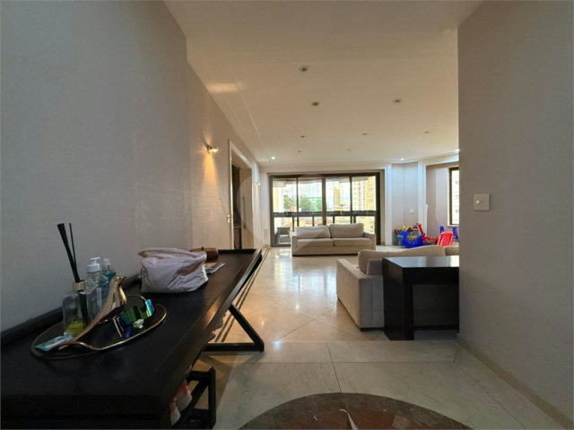 Apartamento à venda ou para alugar com 3 suítes em Santana, São Paulo, SP