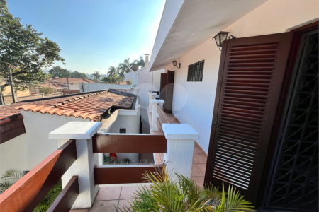 Casa à venda com 4 quartos, sendo 3 suítes, em Chácara Monte Alegre, São Paulo, SP