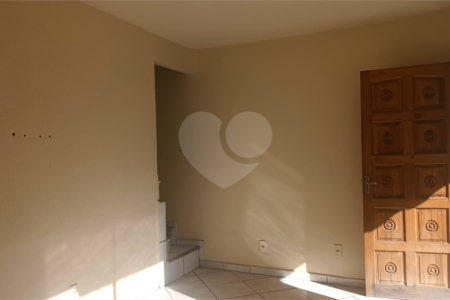 Casa à venda com 2 quartos em Campo Grande, Rio de Janeiro, RJ
