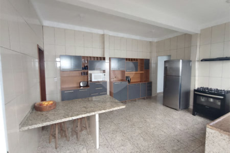 Casa à venda com 3 quartos em Estância Conceição, Itapetininga, SP