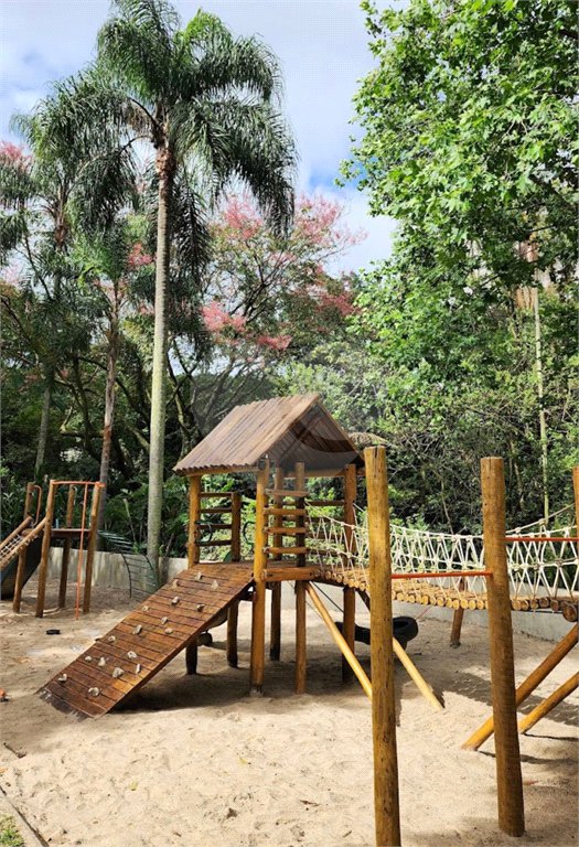 Apartamento à venda com 3 suítes em Vila Suzana, São Paulo, SP