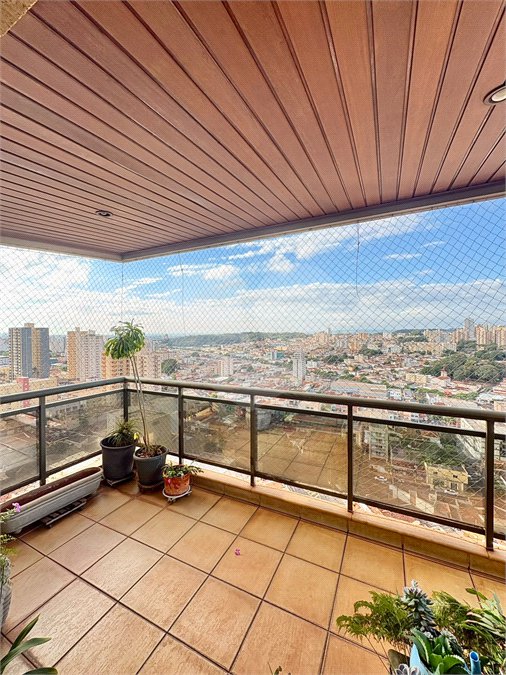 Apartamento à venda com 3 suítes em Vila Seixas, Ribeirão Preto, SP