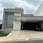 Casa à venda com 3 quartos, sendo 1 suíte, no condomínio Villagio Milano, Sorocaba - SP