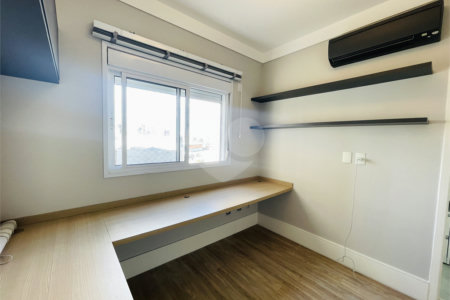 Apartamento à venda com 3 suítes em Vila Gilda, Santo André, SP