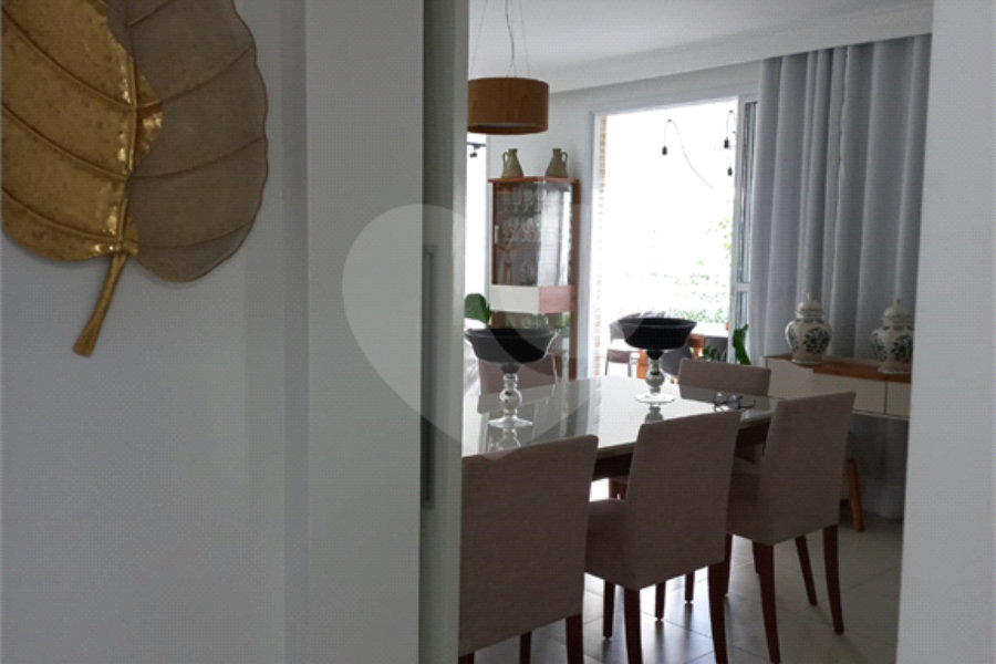 Apartamento à venda ou para alugar com 3 suítes em Enseada, Guarujá, SP