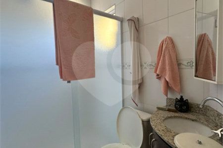 Sobrado à venda com 3 quartos, sendo 1 suíte, em Jardim Popular, São Paulo, SP