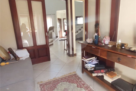 Casa à venda com 3 quartos, sendo 1 suíte, em Jardim Panorama, Valinhos, SP