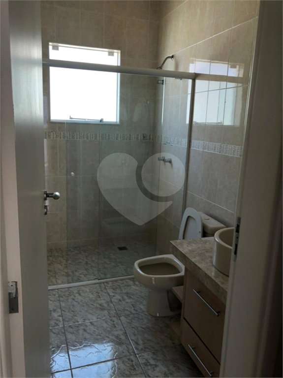 Casa à venda ou para alugar com 3 suítes no condomínio Jardim Vila Paradiso, Indaiatuba - SP