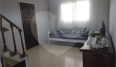 Sobrado à venda com 3 quartos em Vila Analia, São Paulo, SP