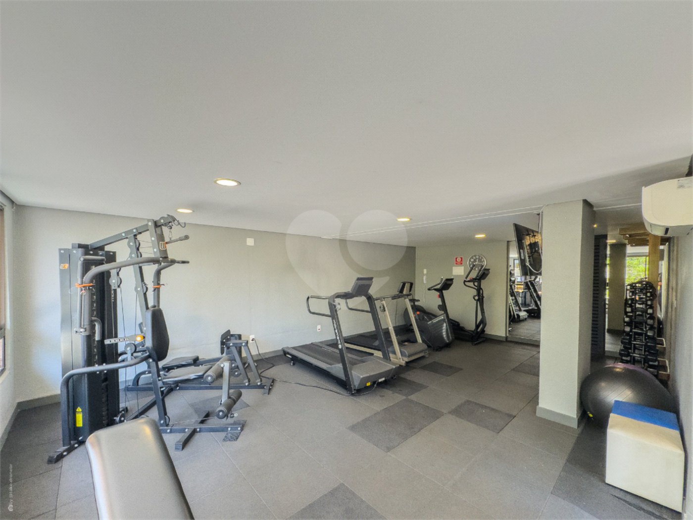 Apartamento à venda com 3 quartos, sendo 1 suíte, em Vila Mariana, São Paulo, SP