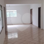 Casa à venda com 4 quartos, sendo 2 suítes, em Cidade Jardim, Araraquara, SP