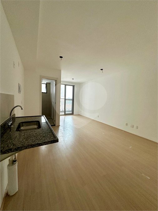 Apartamento à venda com 1 quarto em Santo Cristo, Rio de Janeiro, RJ