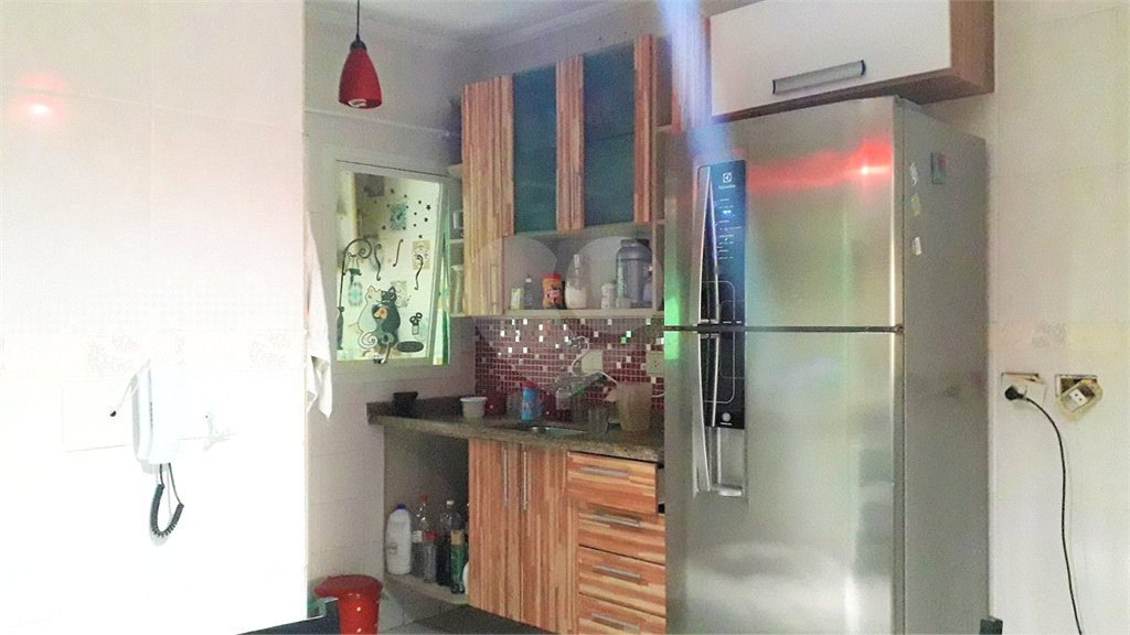 Casa à venda com 3 quartos, sendo 1 suíte,  no condomínio Jardim das Palmas, São Paulo - SP