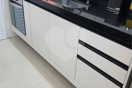 Apartamento à venda com 2 quartos, sendo 1 suíte, no Centro, São Bernardo do Campo, SP