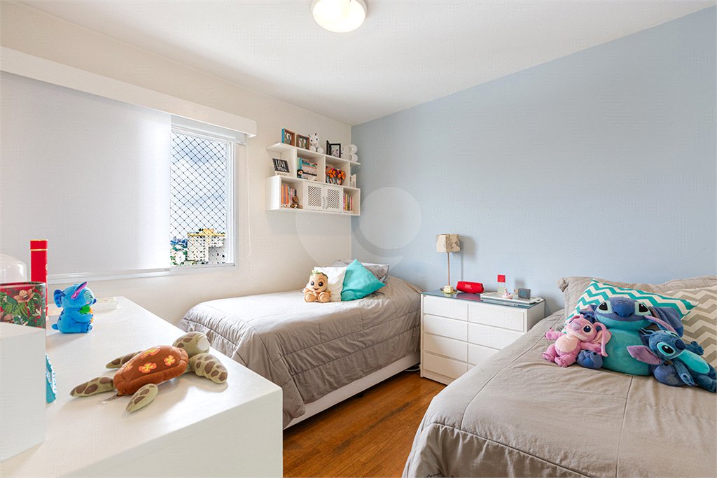 Apartamento à venda com 3 quartos, sendo 2 suítes, em Alto da Lapa, São Paulo, SP