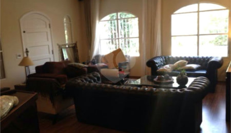 Sobrado à venda com 3 quartos, sendo 1 suíte,  em Jabaquara, São Paulo, SP
