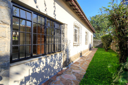 Casa Térrea à venda com 3 quartos, sendo 1 suíte, em Alto da Boa Vista, São Paulo, SP