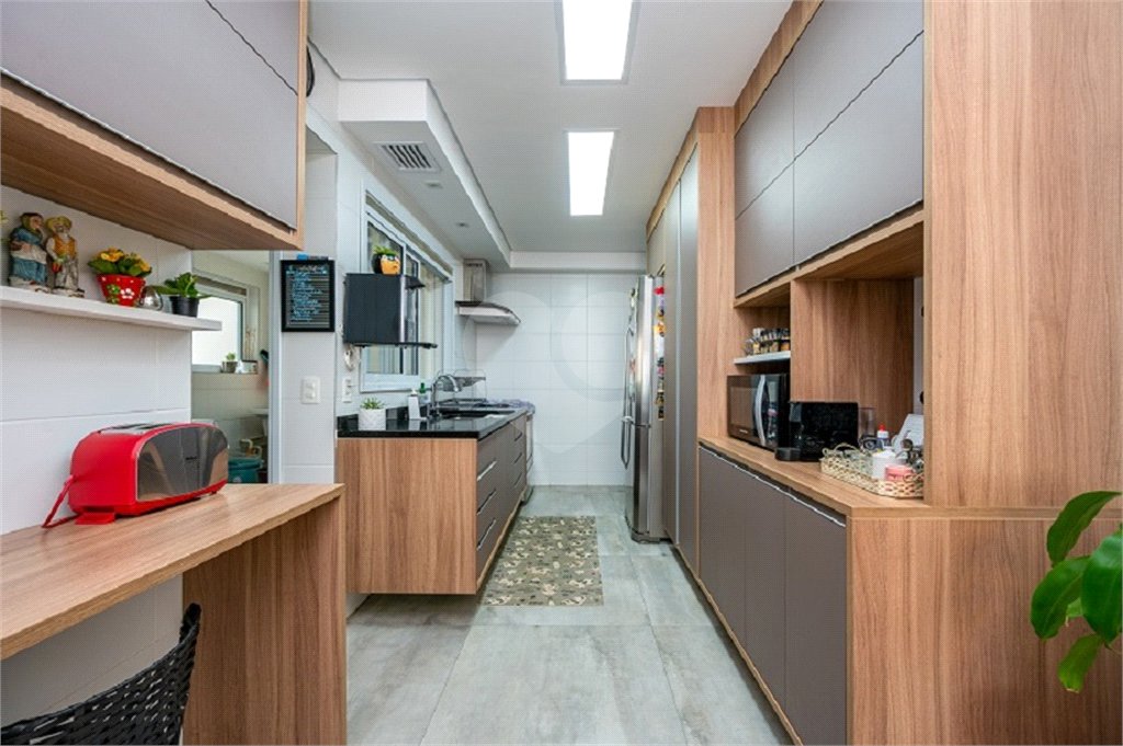 Apartamento à venda com 3 suítes em Jardim Caboré, São Paulo, SP