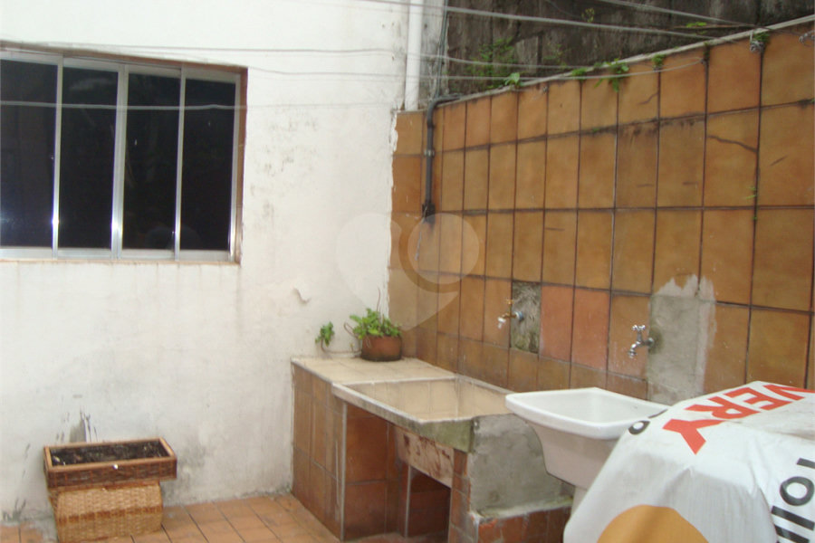 Sobrado à venda com 7 quartos, sendo 1 suíte, em Santana, São Paulo, SP