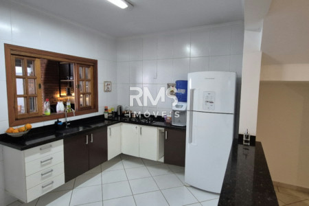 Casa à venda com 3 quartos, sendo 1 suíte, em Cond. Vila Aldea de Espana, Itu - SP