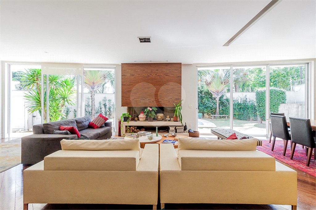 Casa à venda com 4 suítes em Alto da Lapa, São Paulo, SP
