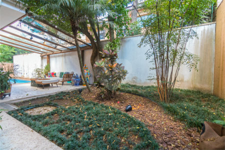 Casa à venda com 4 suítes no condomínio The Buckingham, São Paulo - SP