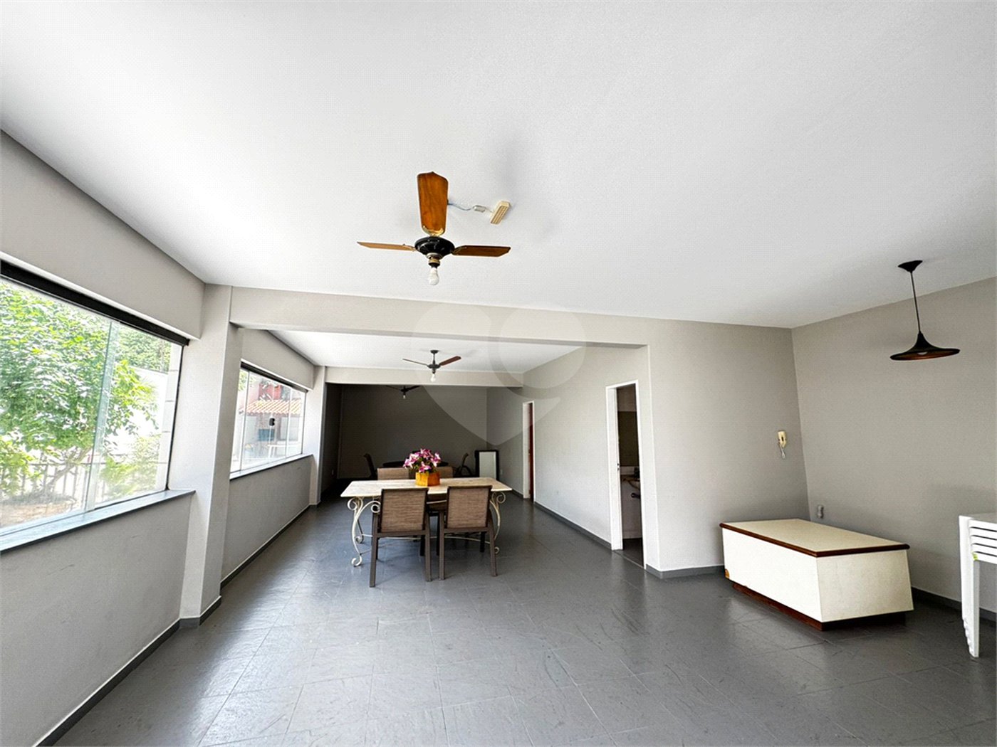 Apartamento à venda com 3 quartos, sendo 1 suíte, em Jardim Sumaré, Ribeirão Preto, SP