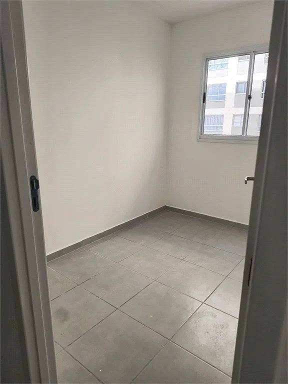 Apartamento à venda com 2 quartos em Loteamento Reserva Raposo, São Paulo, SP