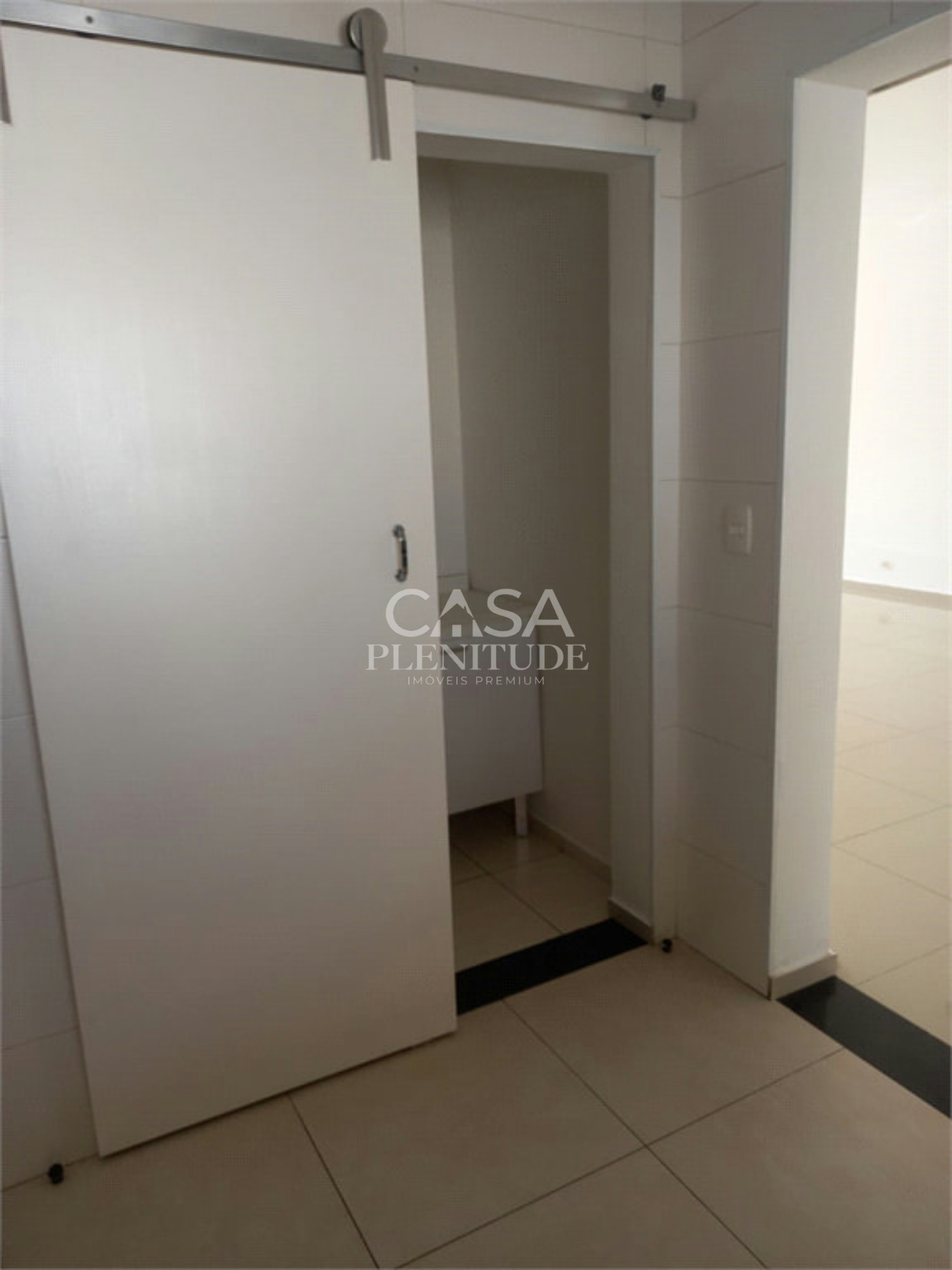 Casa em condomínio à venda com 3 quartos, sendo 1 suíte, em Horto Florestal, Sorocaba, SP