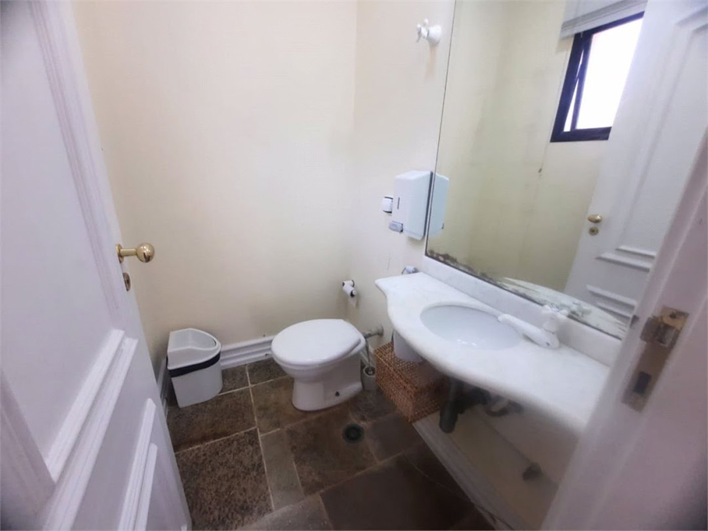 Apartamento Residencial à venda, Balneário Cidade Atlântica, Guarujá - AP1137.