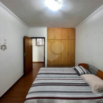 Casa à venda com 4 quartos, sendo 2 suítes,  em Interlagos, São Paulo, SP