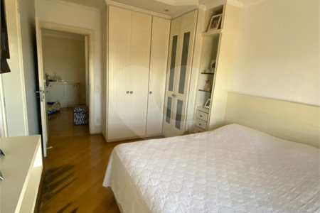 Apartamento à venda com 4 quartos, sendo 3 suítes, em Água Fria, São Paulo, SP