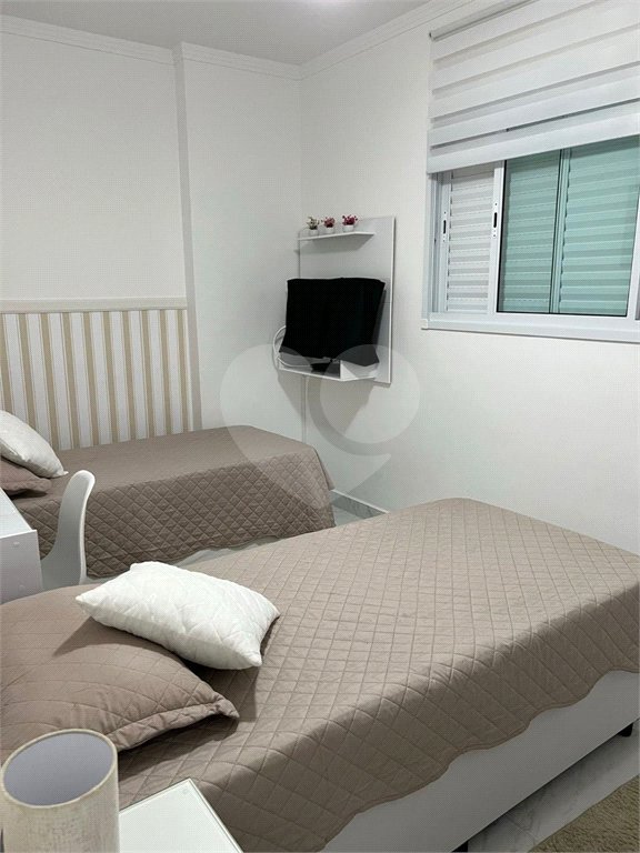 Apartamento à venda com 2 quartos, sendo 1 suíte, no Centro, Mongaguá, SP