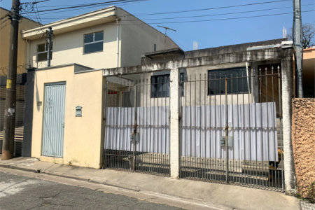 Casa à venda com 2 quartos em Vila Guedes, São Paulo, SP
