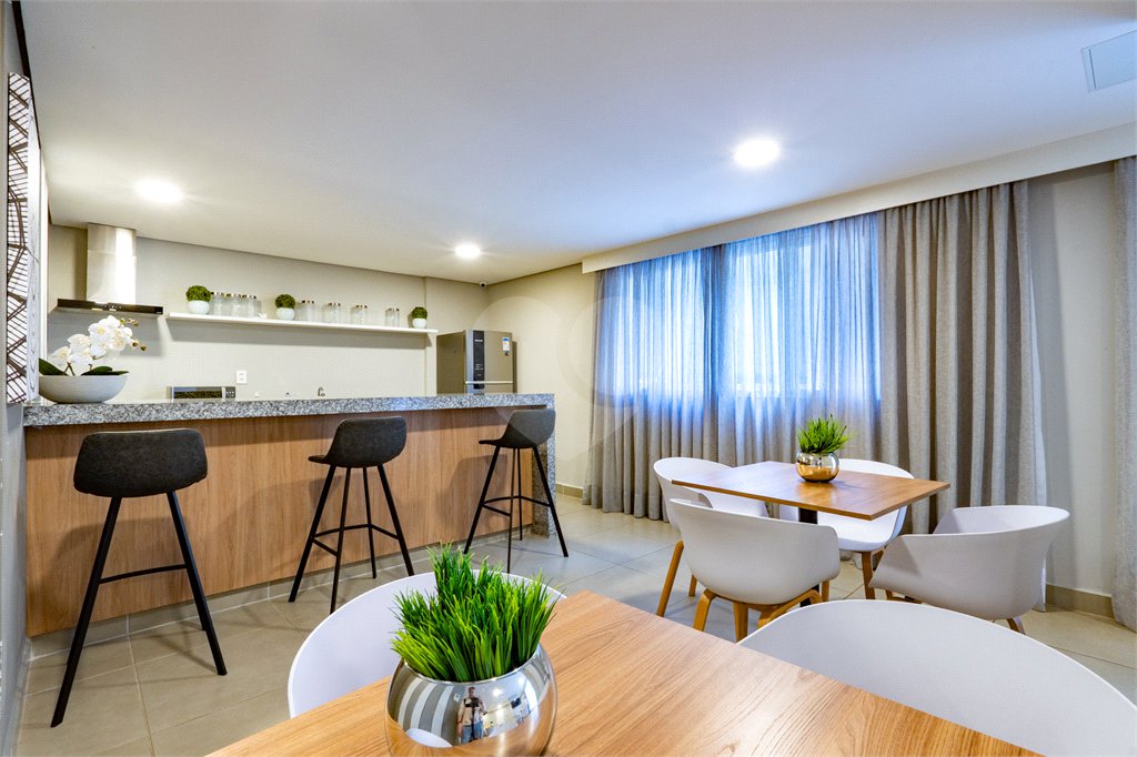 Apartamento à venda com 2 quartos em Vila Mariana, São Paulo, SP