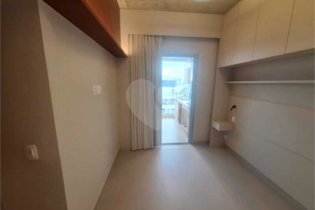 Apartamento à venda com 1 suíte em Moema, São Paulo, SP