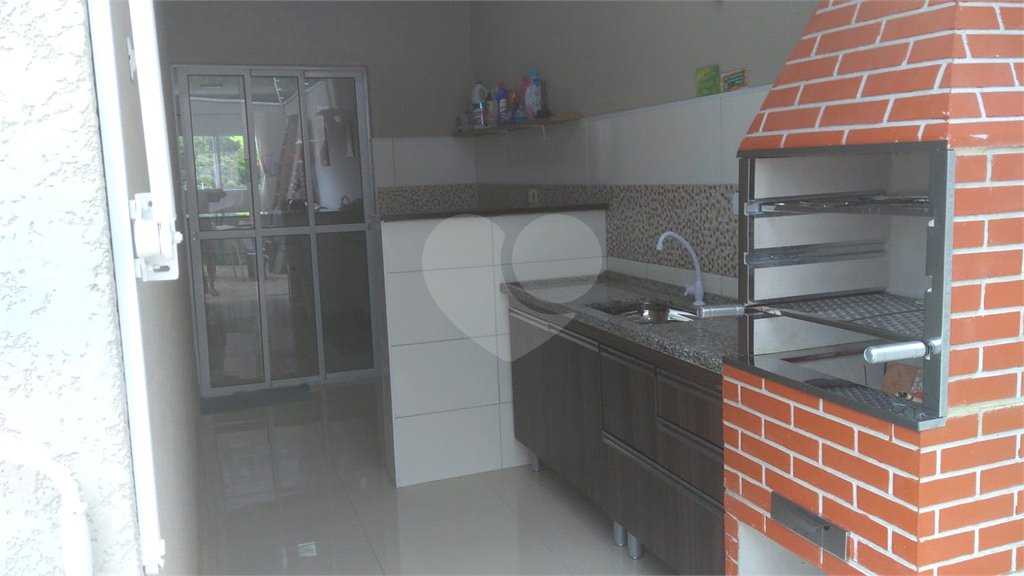 Casa Térrea à venda com 3 quartos, sendo 1 suíte,  em Jardim Estância Brasil, Atibaia, SP