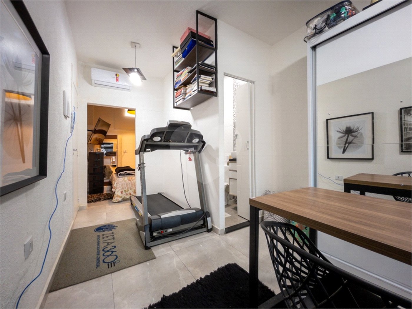 Casa à venda com 2 quartos, sendo 1 suíte, em Vila Mariana, São Paulo, SP
