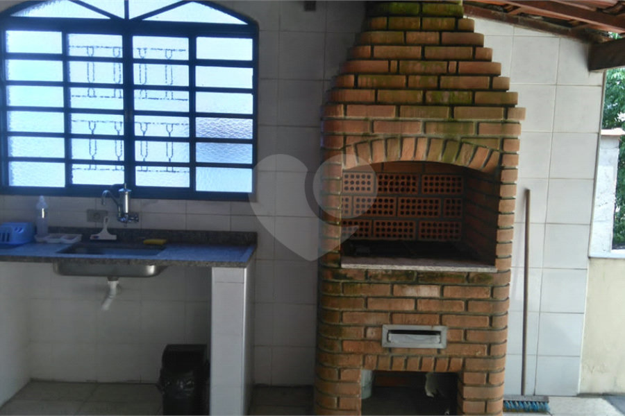 Prédio à venda com 3 quartos em Santana, São Paulo, SP