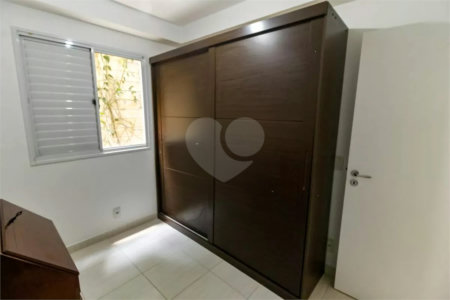 Apartamento à venda com 3 quartos, sendo 1 suíte,  em Lar São Paulo, São Paulo, SP