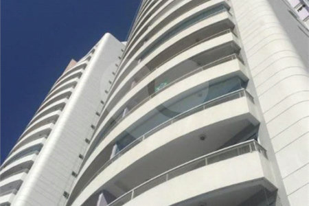 Apartamento à venda com 3 quartos, sendo 1 suíte, no Centro, São Bernardo do Campo, SP